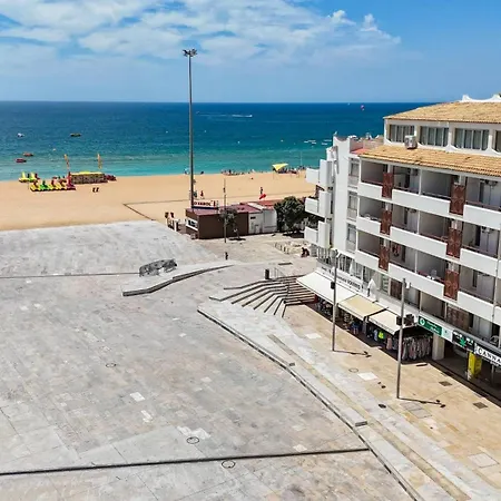 Downtown - Be By Hellovacations *